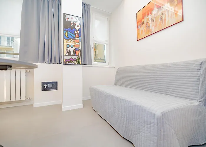 Guesthost - Cosy Milano- Buenos Aires & Loreto * Milan